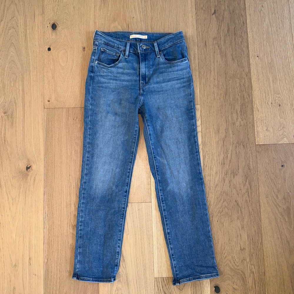Levi's Women's High Rise Straight Crop Jeans
